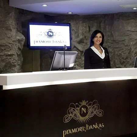Nese Pramogu Bankas Guest House 4*